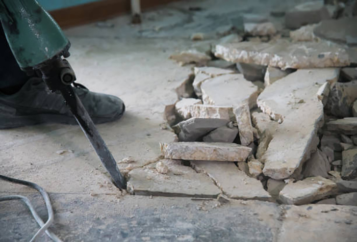 Şap Beton Duvar Kırımı